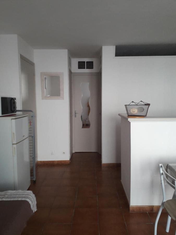 Appartement Calme A Deux Pas De La Mer Saintes-Maries-de-la-Mer Ngoại thất bức ảnh