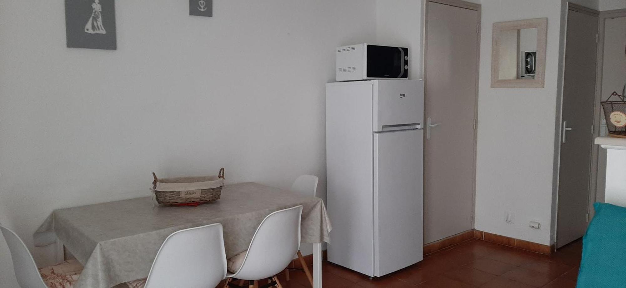 Appartement Calme A Deux Pas De La Mer Saintes-Maries-de-la-Mer Ngoại thất bức ảnh